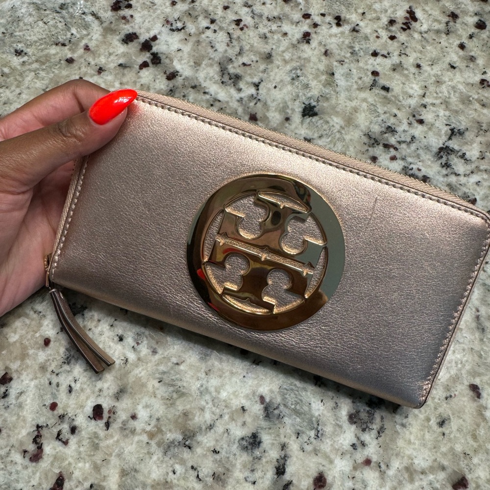 Tory Burch Charlie Zip Continental Wallet Rose Gold